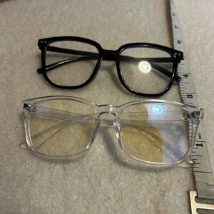 Blue light blockers and fashion glasses